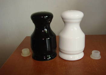 solniczka i pieprzniczka PRL