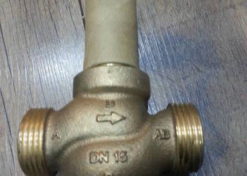 ZAWÓR TRÓJDROGOWY DANFOSS VRB 3 DN 15 2.5m3/h