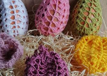 Kolorowe osłonki na jajka, pisanki. Dekoracje wielkanocne.Zestaw 8 sztuk