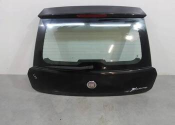 KLAPA TYŁ  3D 876  Fiat Grande Punto