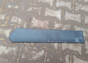 Suzuki SX4/listwa/lewy tył/oryginał