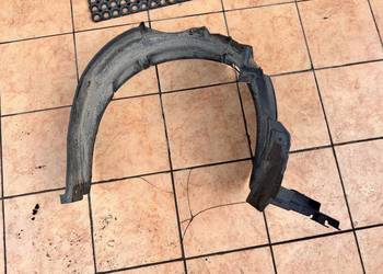 Nadkole lewy przód Swift MK7 V 10-16 72322-68L0