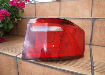 VW Golf 7 Sportsvan lampa prawa tył 2014 - 2017r (europa)