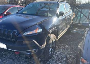 Jeep Cherokee kl 3.2 LPG 2015r