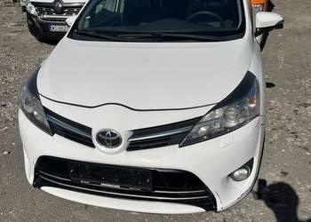 Toyota Verso 2.0 D-4D SportsVAN 2013  dostawcza towarowa 12600 pln netto