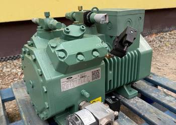 Sprężarka półhermetyczna Bitzer 22,8kW(-5°C / +40°C) 4CES-6Y-40S