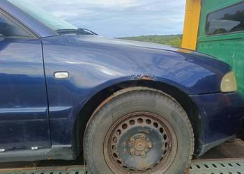 Błotnik Prawy LZ5K Audi A4 B5 FL (a-37)