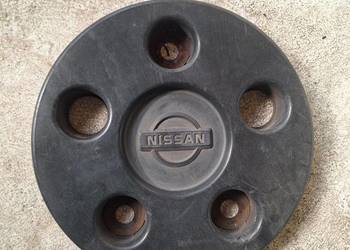 Kołpak dekiel felgi Nissan Cabstar