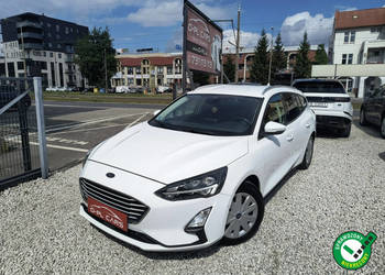 Ford Focus BEZWYPADKOWY|polift|NAVI |CarPlay/Android|hak| kamera| grzane f…