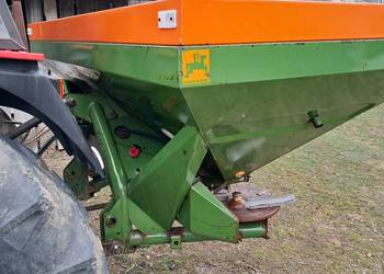 Rozsiewacz do nawozu AMAZONE ZA-U-1001