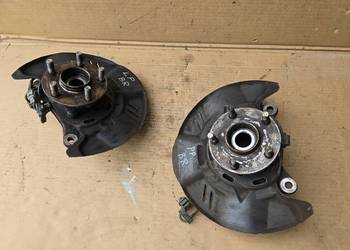 Subaru Outback IV BR zwrotnica piasta zawieszenia przód zwrotnice