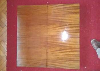 stół rozkładany na wysoki połysk