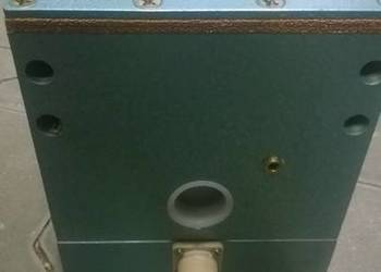 Zawór pneumatyczny 3drogowy do prasy KD