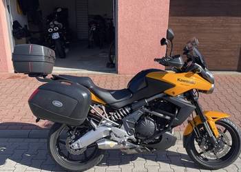 Kawasaki Versys 650 kufry, ABS