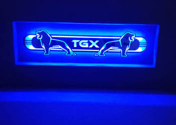 MAN TGX Lustro LED  na tylną ścianę, nad łóżko M02-BLUE