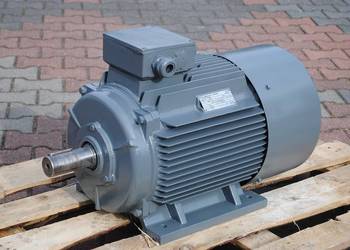Silnik elektryczny 15kw. 970obr./min.