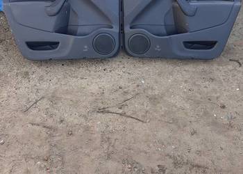 Mercedes citan tapicerka lewy prawy  17r