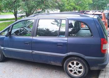 Opel Zafira A 2003 w cenie marketowego roweru