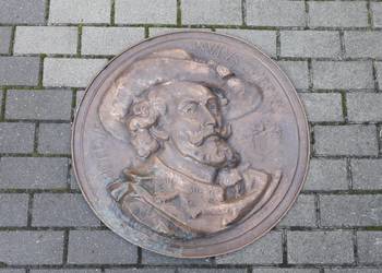 Efektowna płaskorzeźba relief miedziany