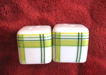 Pieprz i sól - Kostki w stylu vintage - Pieprzniczka Solniczka