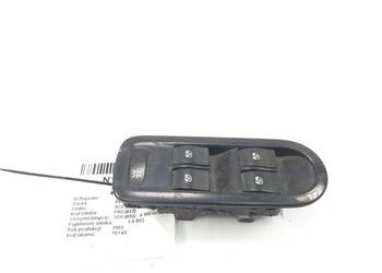 PRZYCISK RENAULT SCENIC II 156018070