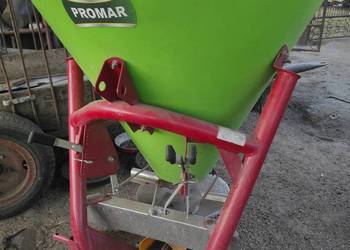 Rozsiewacz nawozów PROMAR 300 L