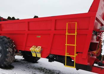 Sprzedam rozrzutnik skorupowy obornika 10t, 1 właściciel ,2 pionowe wa