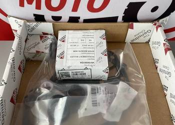 Zestaw naprawczy pompy wody Valtra V836840627 ORYGINAŁ AGCO