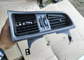 NISSAN PRIMERA P11 LIFT ŚRODKOWA KRATKA NAWIEWU