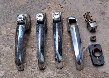 Fiat 125p ST klamki - korbki zewnętrzne- wewnętrzne