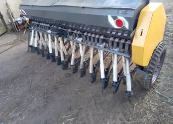 Siewnik poznaniak z 1987r na docisku