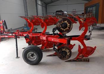 Pług obrotowy AKPIL KM 80 R  resor cztero skibowy nie unia