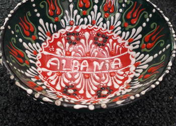 Miseczka Albania hand made bdb stan