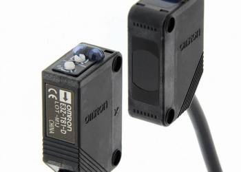 OMRON E3Z-T81 2m PNP zestaw czujników fotoelektrycznych optycznych czujnik