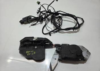 ZAMEK DOCIĄG DRZWI LEWY PRZEDNI SOFT CLOSE BMW E60 7202151