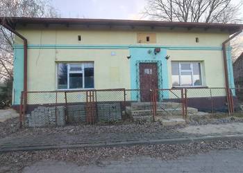 Sprzedam działkę z budynkiem