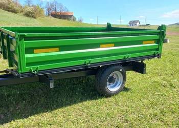 Przyczepa z kiprem na 3 strony
