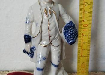 Figurka z porcelany Młodzieniec z winogronami