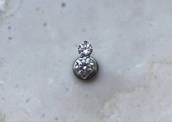Kolczyk Labret Tytan z Cyrkoniami Podwójna Korona 2,5 mm x 5 mm, 8 mm (16G)
