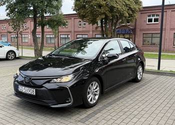 Toyota Corolla Sedan 1.8 Hybrid (140 KM) | Wersja Comfort + Pakiet TECH |