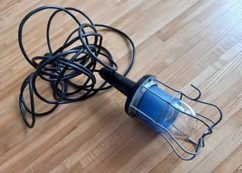 Lampa PRL warsztatowa garażowa kanałowa z hakiem długość kabla 6,70m