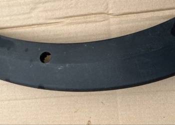 VOLVO V60 II CROSS NAKŁADKA LISTWA ZDERZAK PRAWA 32296704