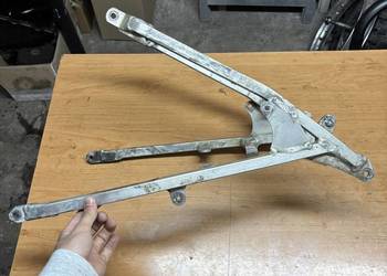 Aluminiowy subframe Suzuki RM 125 250 1996-2000