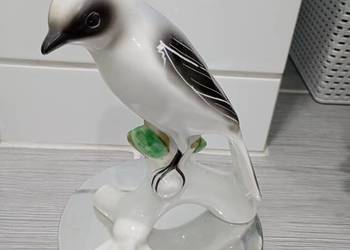 Piękna figurka ptaka