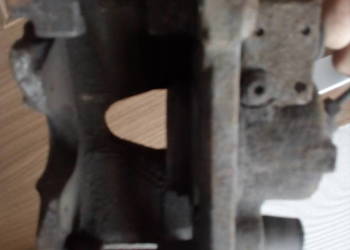 zaciski hamulcowe przód lewy prawy Laguna II