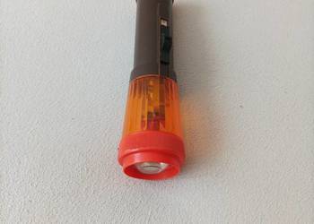 Latarka sygnalizacyjna turystyczno - samochodowa LTS 1 z czasów PRL