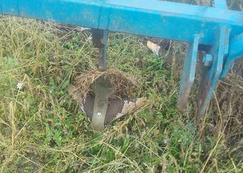 Sprzedam  sprzęt do ciagnika