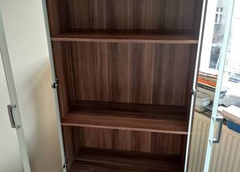 Witryna z szufladami