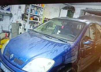 Renault scenic 1.6 sprawny do poprawek 1350 Wrak race
