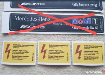 naklejka wysokiego napięcia na silnik Mercedess